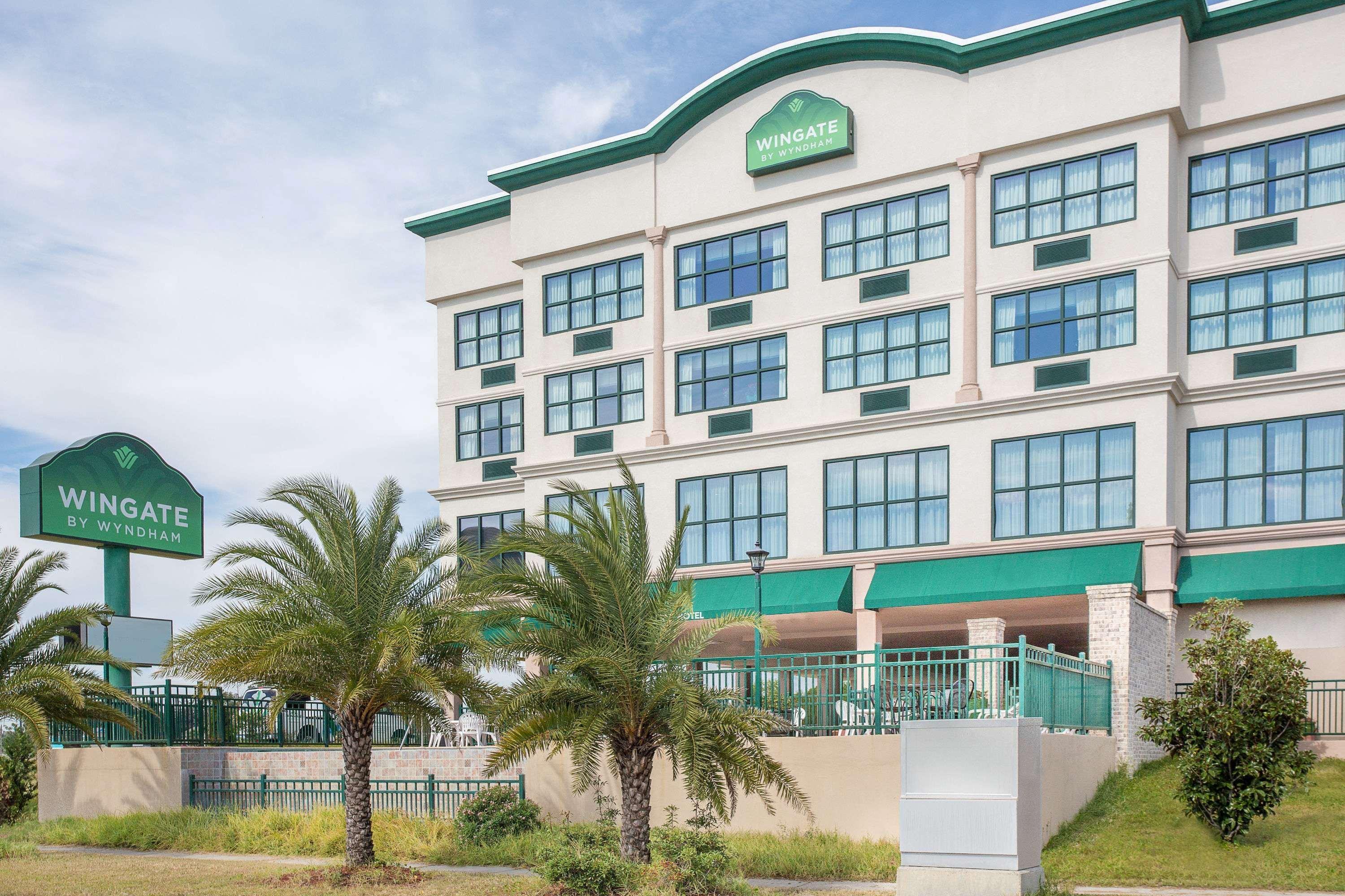 Holiday Inn Express - Gulfport Beach, An Ihg Hotel Exterior photo